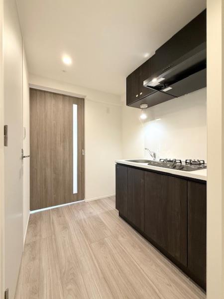 エレミ本蓮沼10階 リビング