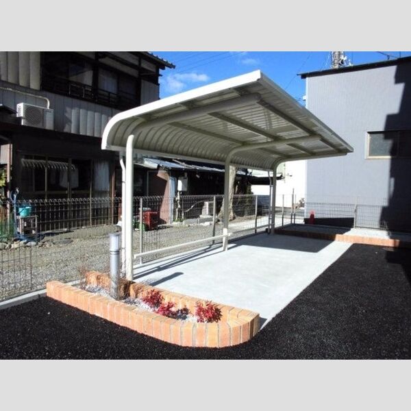 ロハス宮本町 駐輪場