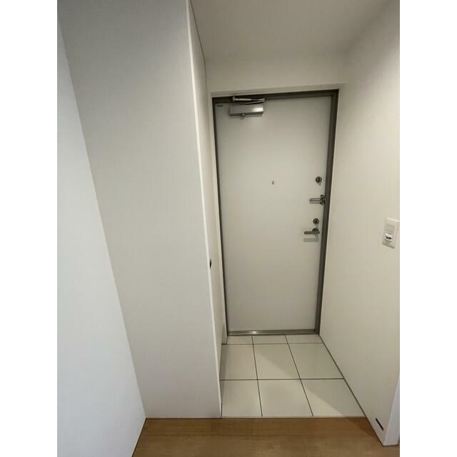 LEGALAND西小山ANNEX 玄関