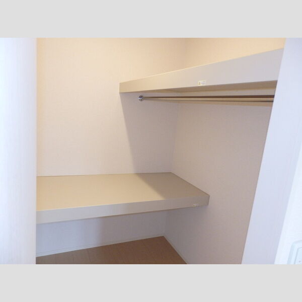 mille graine(ミル グレーヌ)　B106号室 B106収納