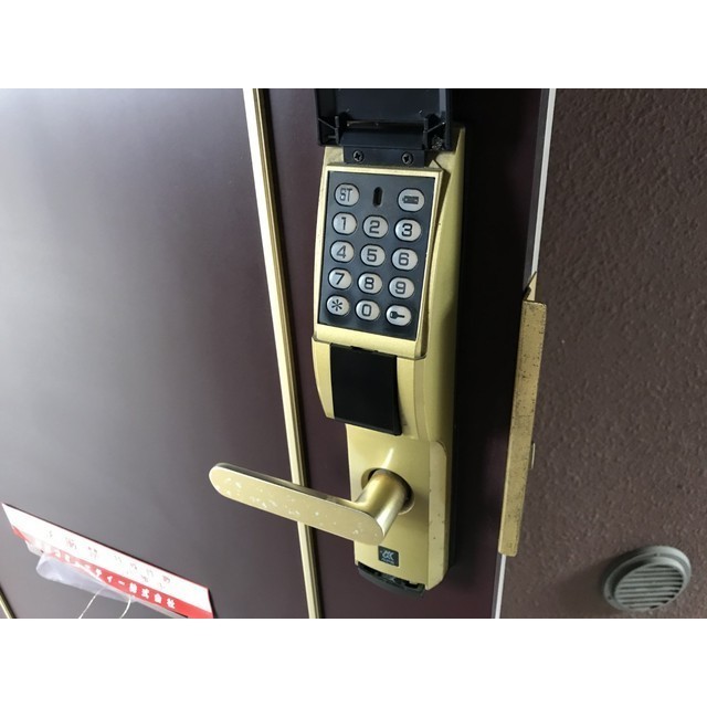 リュミエールⅠ105号室 玄関