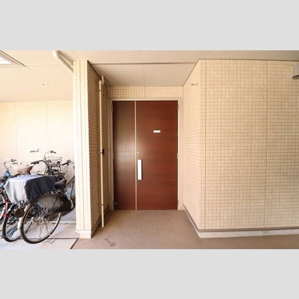 パティオ池袋 建物内ゴミ庫