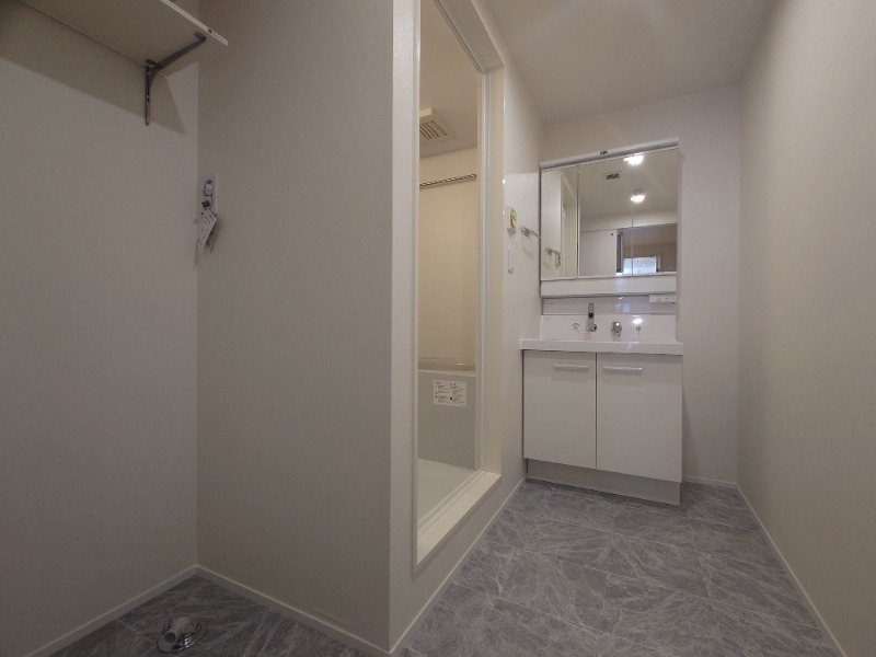 East IM3階 部屋その他