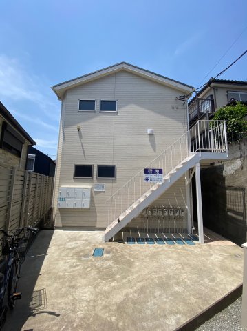 メゾンソレイユ希望ケ丘201号室 外観