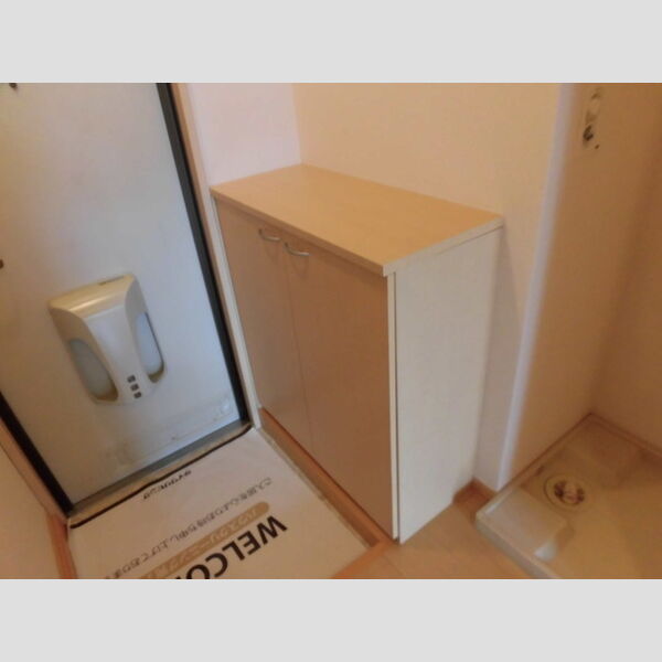 フローラ107号室 同建物別部屋の参考画像