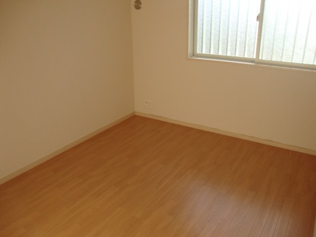 クレセナ鎌倉 洋室（イメージ）