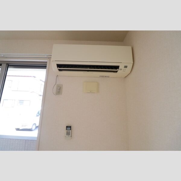 クレセントM　Ⅴ105号室 エアコン
