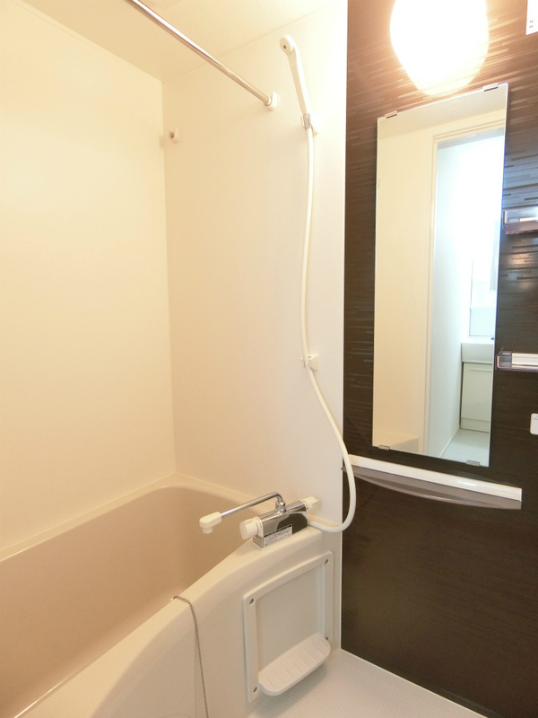 リブリ・国立 お風呂