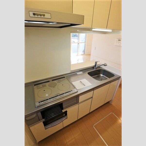 レスポワールアヤ IHコンロ3口　グリルも付いてます