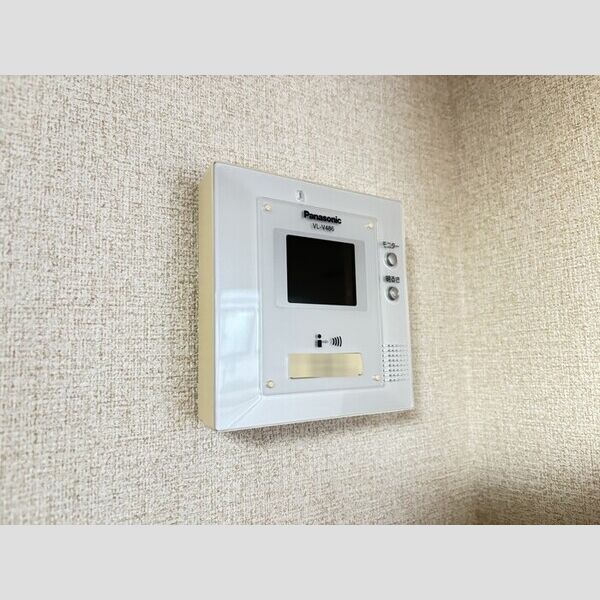 クレスト西戸部205号室 インターフォン