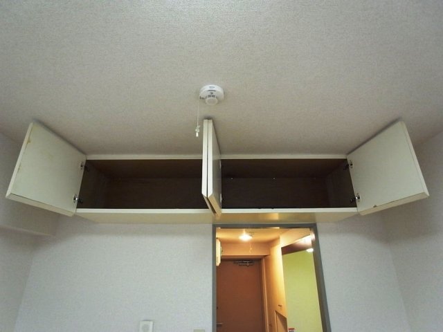 サンパレス南町2階 収納