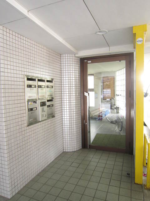 パールコート湘南0201号室 エントランス