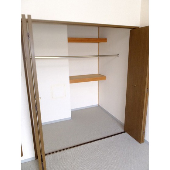 Ｂｅｌｌｅ　Ｖｕｅ新中野0601号室 居室収納