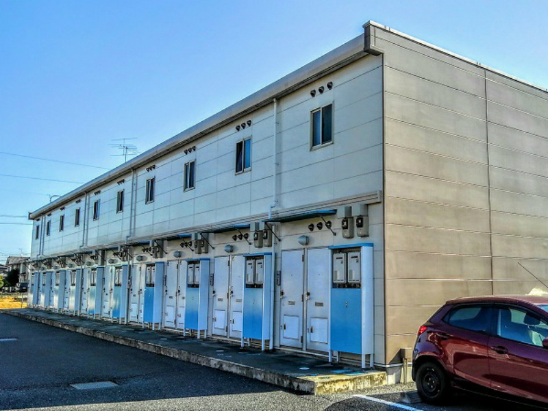 レオパレスプルミエの外観画像