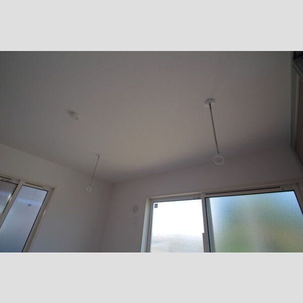 シャルム・y202号室 室内物干金物