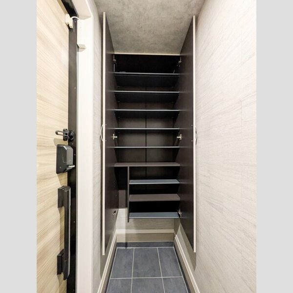 オードリーコート105号室 シューズボックス