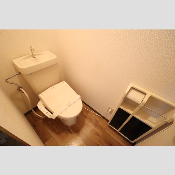 コスモパーク　C101号室 温水洗浄暖房便座