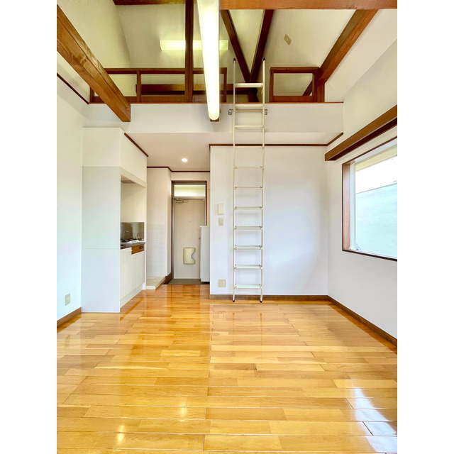 グロワール ☆洋室6帖