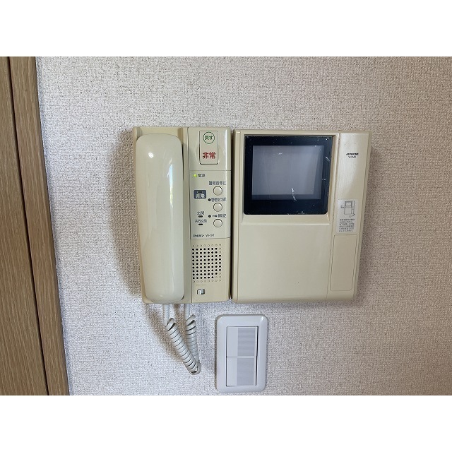 ルビナス・ウエストパレス0402号室 インターホン