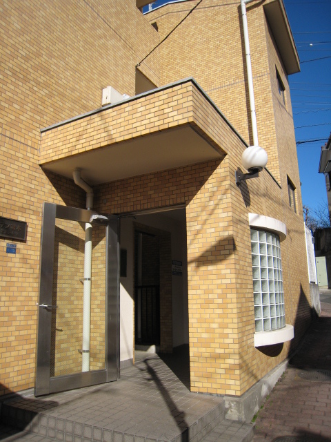 ロジュマン若木 エントランス