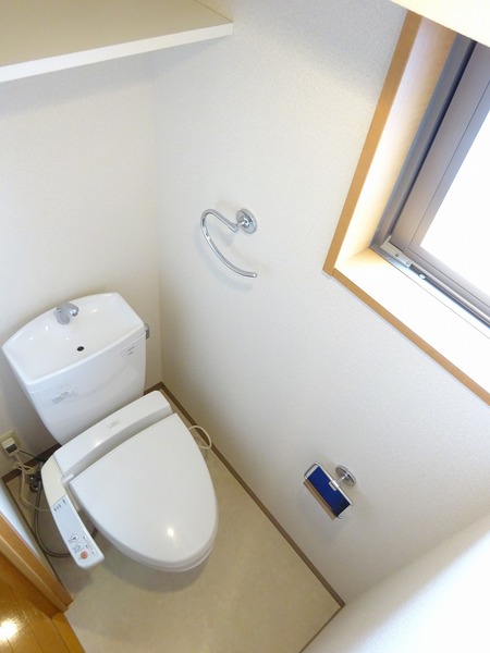 ヴィータローザＣＱレジデンス南千住803号室 トイレ