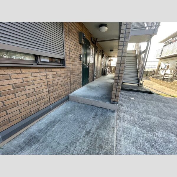 グランドュール エントランス