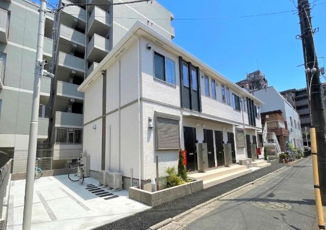 ＣＯＳＭＯＳ　Ⅱ 外観写真（昼）