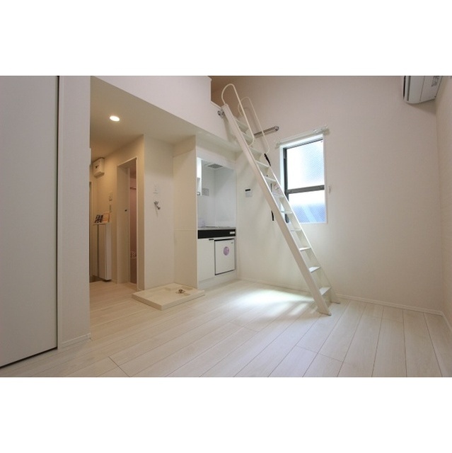 ＡＣＴ１107号室 リビング