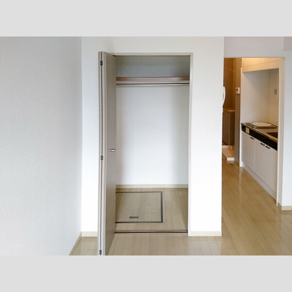 ボナール弘明寺　A 収納