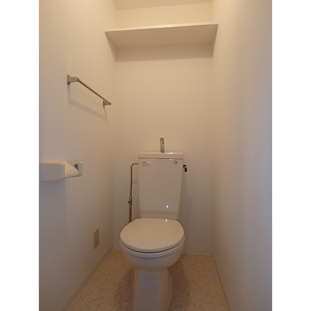 ラベーラ402号室 内観