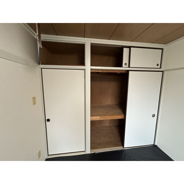 ブルジョン７ 内観