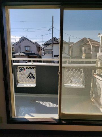 リバティーハウス リビングつながりのベランダ