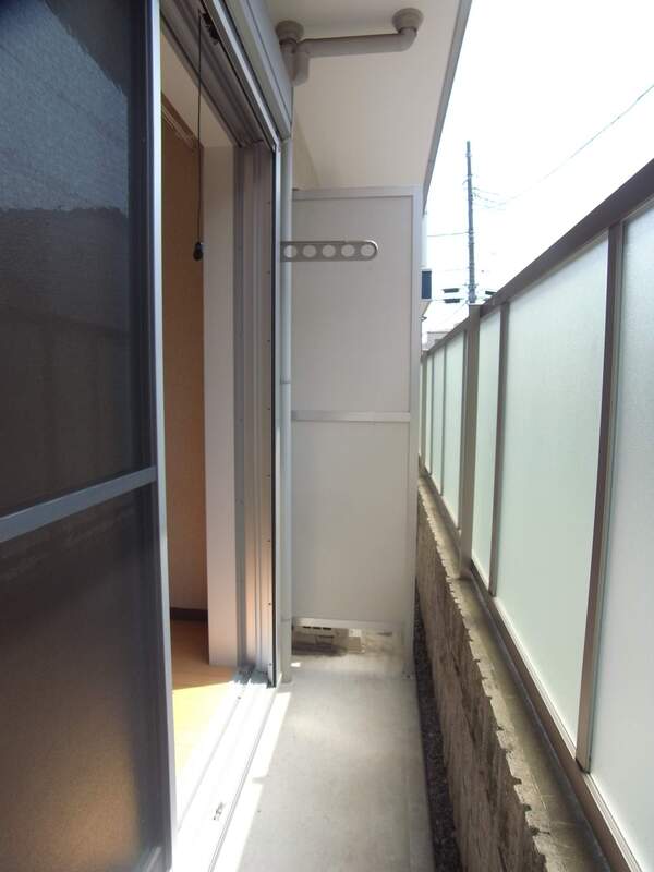 リリックコートアン・シャトー1階 バルコニー