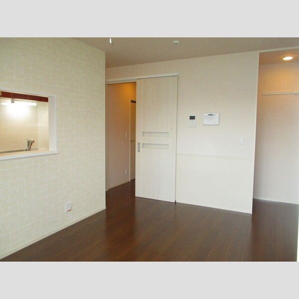 ヌーボイナリ金沢202号室 洋室