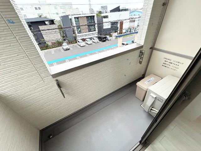 グラン　ジャルダン301号室 ベランダ