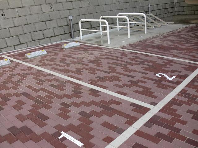 エル・キュート0201号室 駐車場