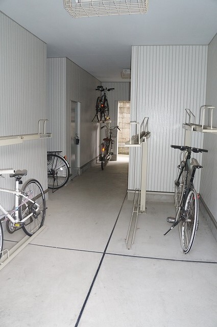 本八幡レジデンス(E-067)1階 部屋その他