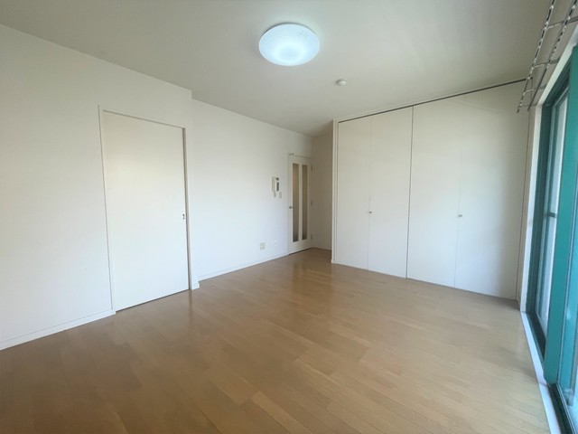 Ｄｅｅｒ　Ｃｏｕｒｔ0202号室 リビング