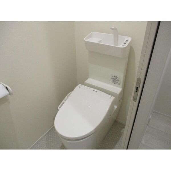 ソルテ西小岩202号室 トイレ