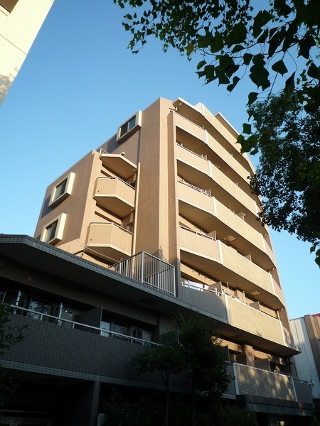 日神デュオステージ杉並井荻106号室 外観