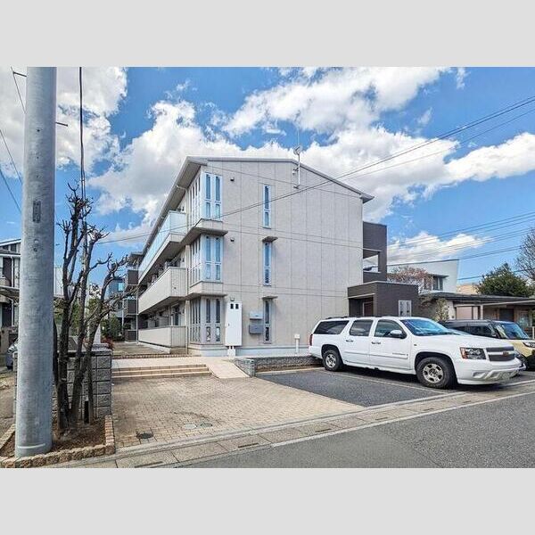 クレセントの外観画像