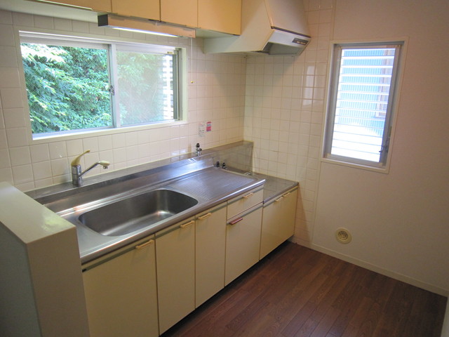 グリーンハイツ砂川0207号室 キッチン