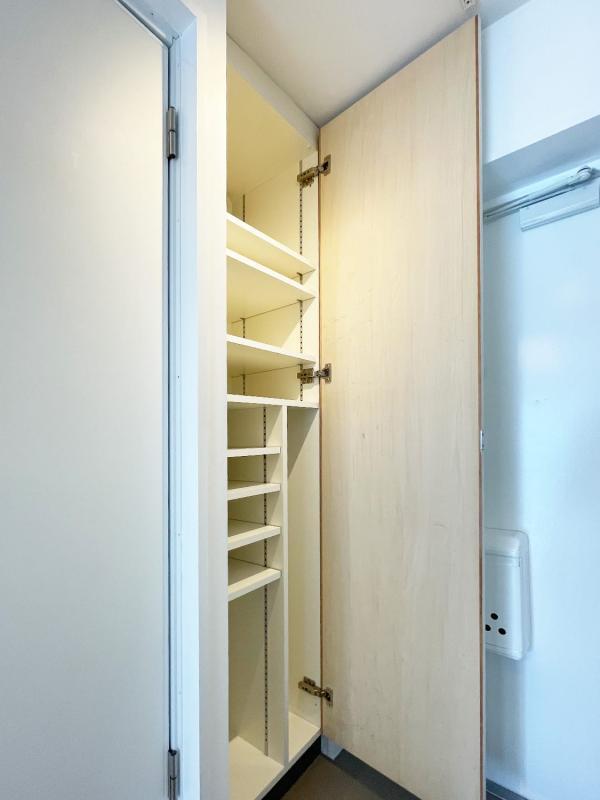 G APARTMENT4階 収納