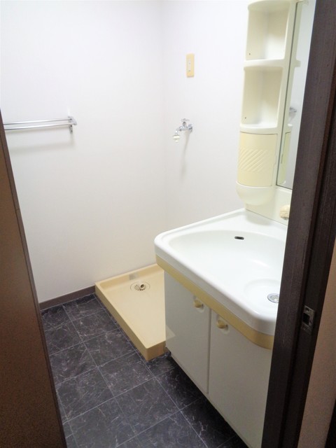 第２石井ビル0306号室 内観