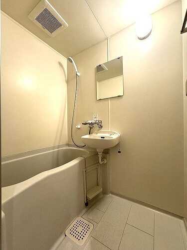 ハイツ南常盤台 バスルーム　※前回募集時撮影2023年10月