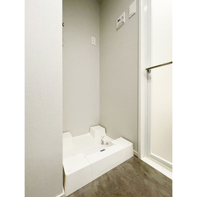 ACP Residence 新江古田0104号室 室内洗濯機置場