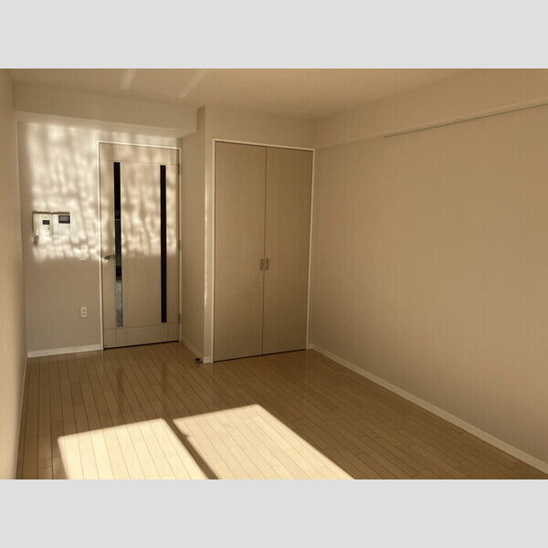 カスタリア神保町1104号室 居室