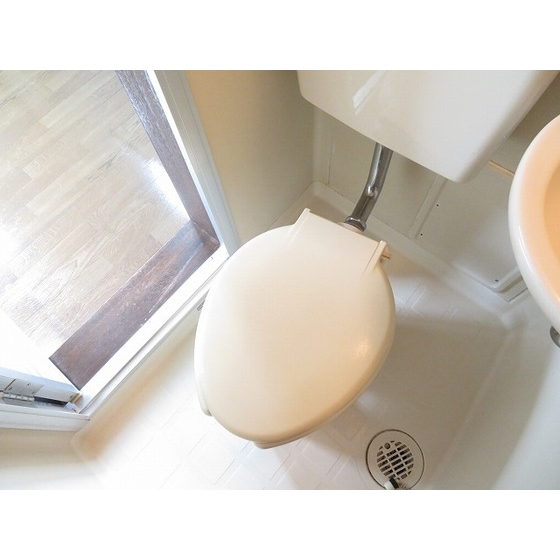 イリス三田0204号室 トイレ