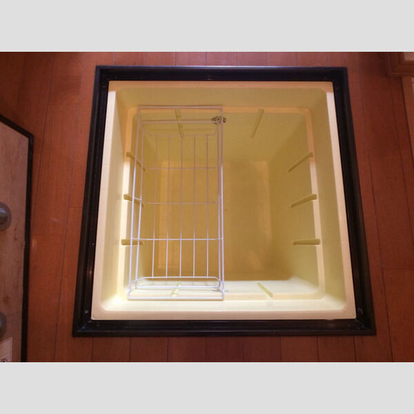 フローラハイム103号室 床下収納庫