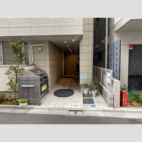 メゾン二長町 エントランス